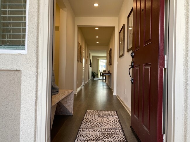 45131 Landing Pl in Lancaster, CA - Building Photo - Building Photo