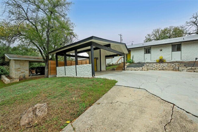 1706 Elmhurst Dr in Austin, TX - Building Photo - Building Photo
