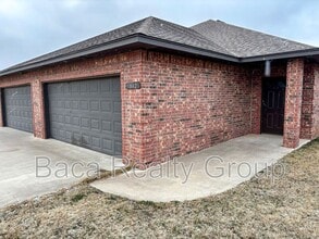 1842 Post Oak Rd in El Reno, OK - Building Photo - Building Photo