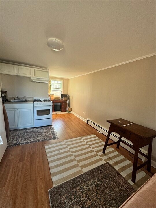 2667 Cranberry Hwy in Wareham, MA - Building Photo