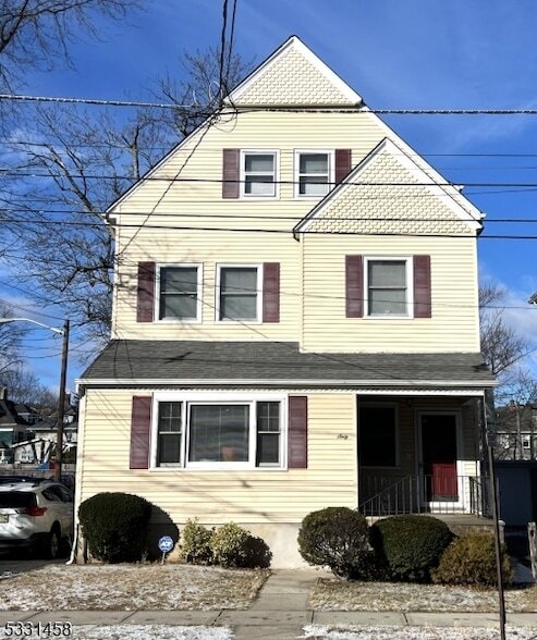 60 Greenwood Ave in Montclair, NJ - Foto de edificio