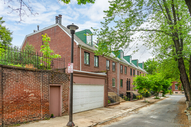 805 Addison St in Philadelphia, PA - Building Photo - Building Photo