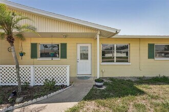 1190 Jamaica Rd in Venice, FL - Building Photo - Building Photo