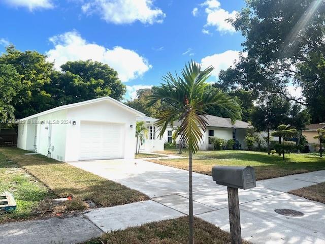 1566 NW 7th Ln in Pompano Beach, FL - Building Photo - Building Photo