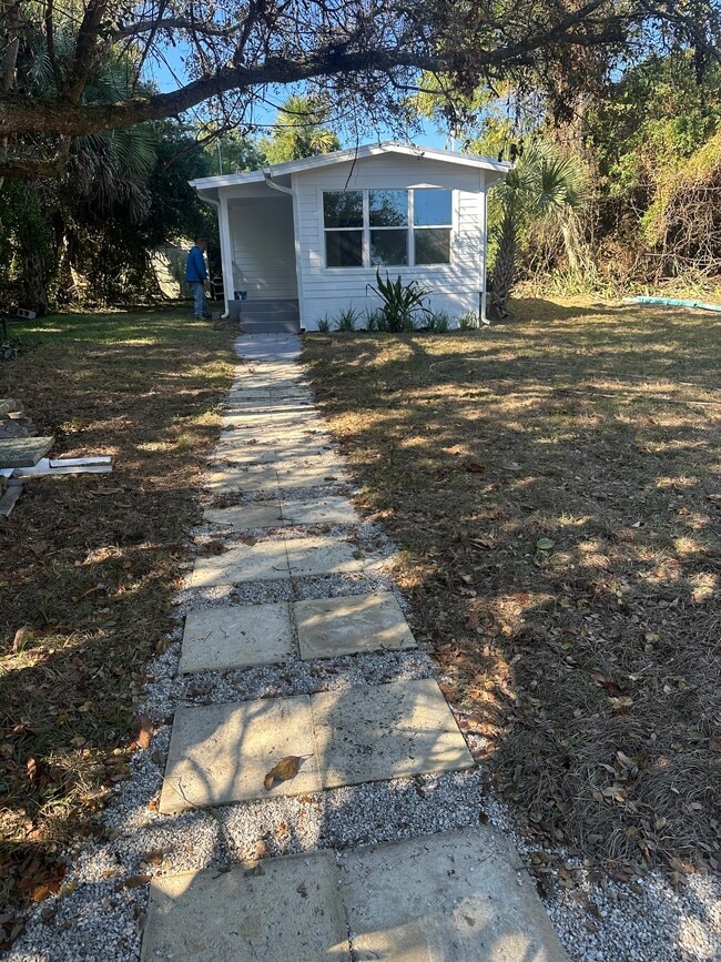 property at 2017 N 3rd St