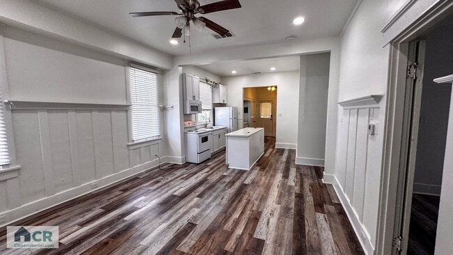 property at 1615 Pine St