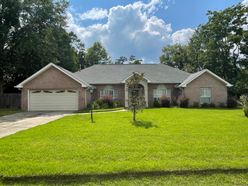 662 Rue Orleans in Mandeville, LA - Building Photo