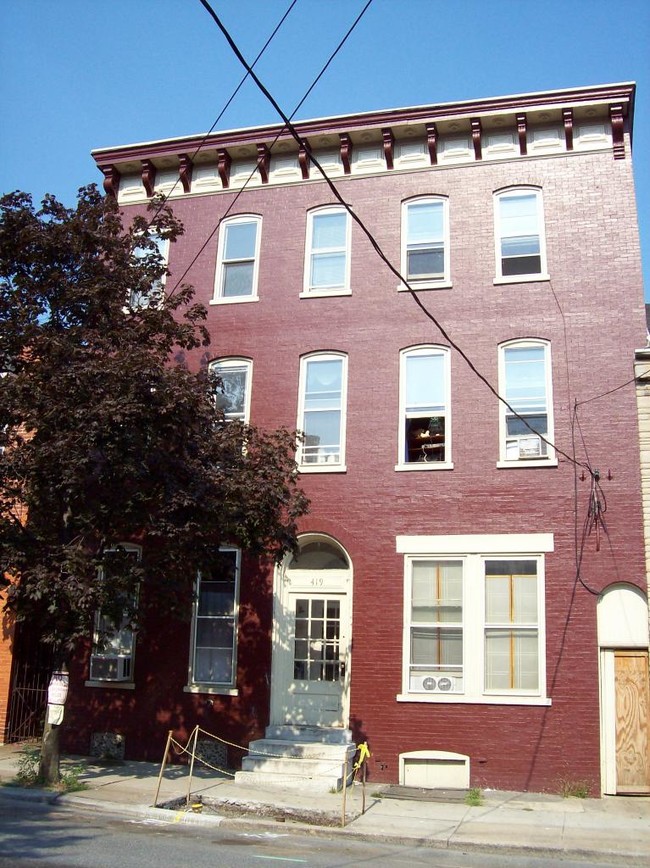 419 N Queen St in Lancaster, PA - Building Photo - Building Photo