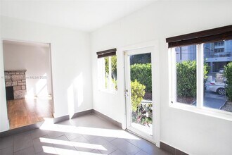 1022 SW 3rd Ave in Miami, FL - Foto de edificio - Building Photo