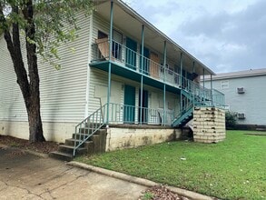 Cozy Studio for rent in Jonesboro, AR - Foto de edificio - Building Photo