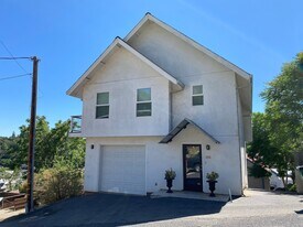 52 N Shepherd St in Sonora, CA - Building Photo