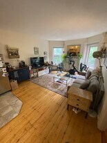 1075 Beacon St, Unit 3 in Brookline, MA - Building Photo