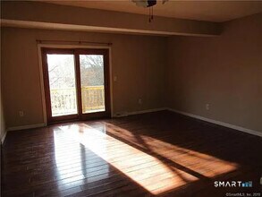 204 New Haven Ave in Derby, CT - Building Photo - Building Photo