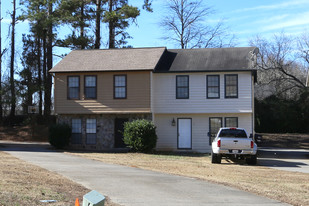 117-119 Woodberry Ct in Woodstock, GA - Building Photo