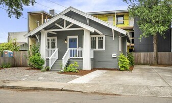 7700 SE Mitchell St in Portland, OR - Building Photo