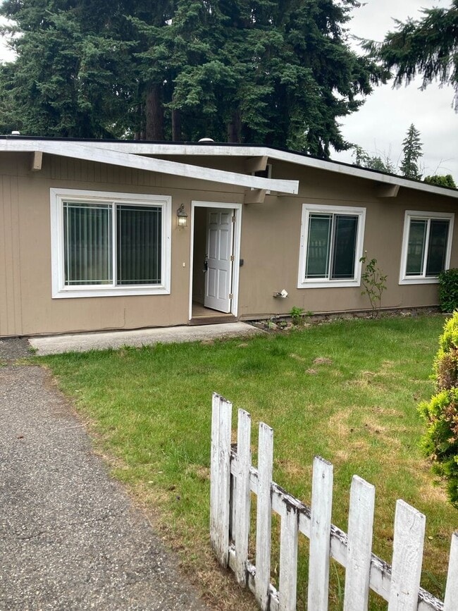 property at 35652 13th Ave SW