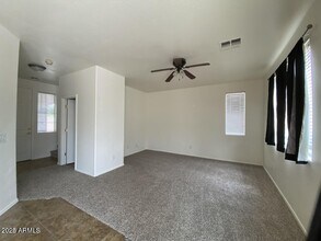 17373 N Costa Brava Ave in Maricopa, AZ - Building Photo - Building Photo