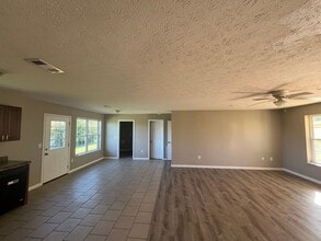 668 Privet Dr in Dandridge, TN - Building Photo - Building Photo