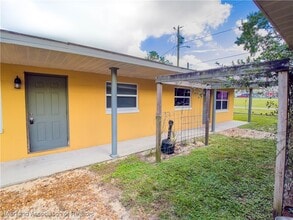733 Booker Ave in Sebring, FL - Building Photo - Building Photo