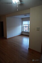 1259 W Devon Ave in Chicago, IL - Building Photo - Building Photo
