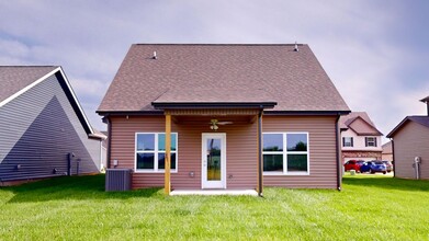 500 Ayden Ln in Clarksville, TN - Building Photo - Building Photo