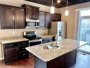 219 Ice Ave in Dayton, OH - Building Photo - Building Photo