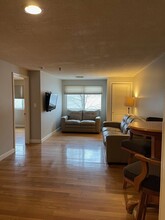 8 Prospect Ave, Unit #204 in Woburn, MA - Building Photo - Building Photo