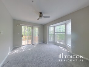 8271 Knighthood Pl in White Plains, MD - Building Photo - Building Photo