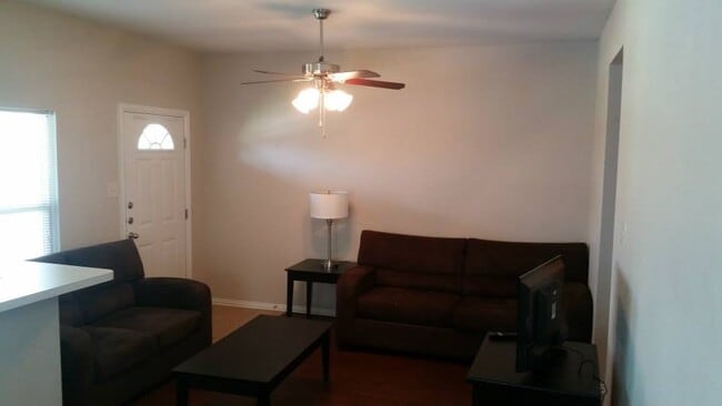 309 Trailhead Ln, Unit A3622311 in Denton, TX - Building Photo - Building Photo