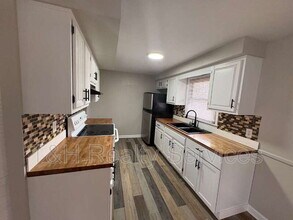 10129 Lawnhaven Ct in Indianapolis, IN - Building Photo - Building Photo