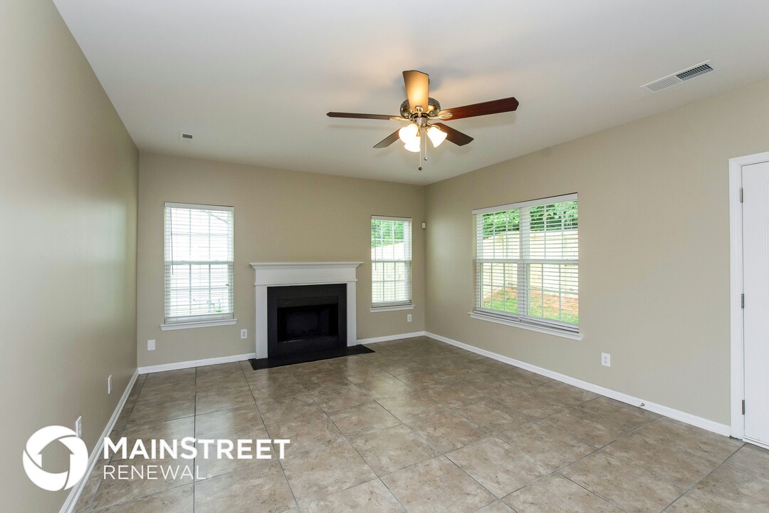 5314 Kiev Dr in Charlotte, NC - Building Photo