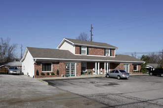 771 N Bardstown Rd in Mount Washington, KY - Building Photo - Primary Photo