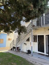 1651 11th Pl in Los Angeles, CA - Building Photo - Building Photo