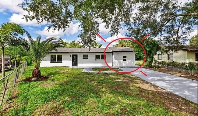 property at 2570 Charleston Park Dr