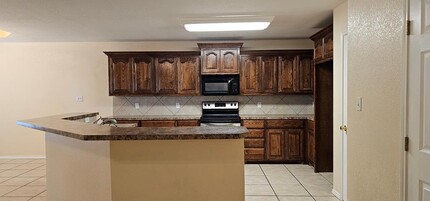 3806 Monty Dr in Midland, TX - Building Photo - Building Photo