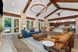 Trinity Bell Gardens Apartments in Fort Worth, TX - Building Photo