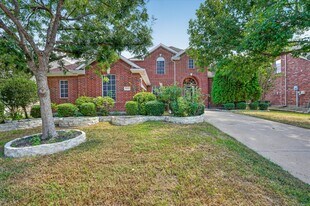 10302 Fairway Vista Dr in Rowlett, TX - Building Photo