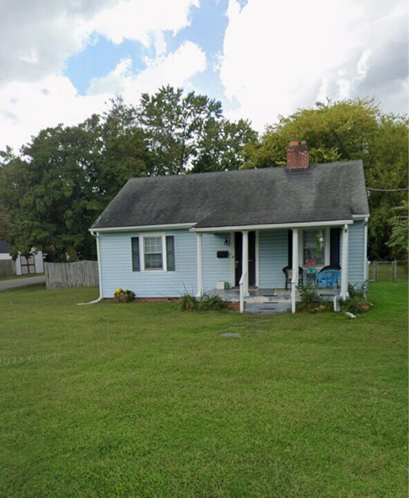 6200 Ellis Ave in Richmond, VA - Building Photo