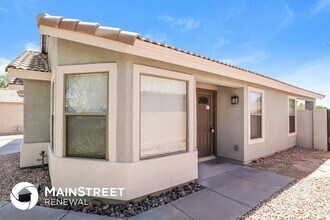 1815 E Hamel Way in Phoenix, AZ - Building Photo - Building Photo