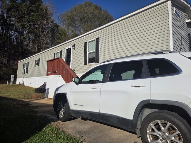 property at 335 Hillcrest Ave