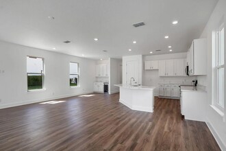 857 Desert Mountain Ct in Kissimmee, FL - Building Photo - Building Photo