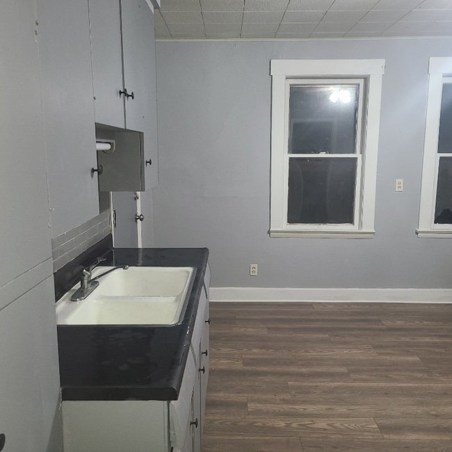7006 Clement Ave in Cleveland, OH - Building Photo - Building Photo