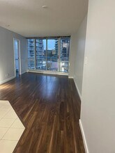 13618 100 Av in Surrey, BC - Building Photo - Building Photo