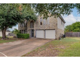 3912 Lemos Dr in Austin, TX - Building Photo