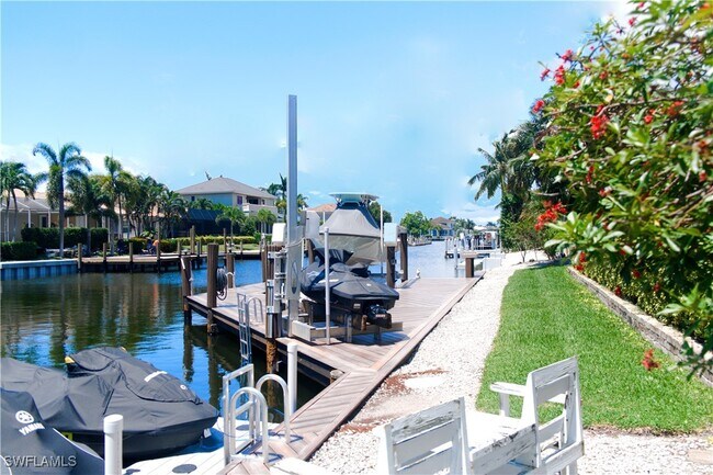 110 June Ct in Marco Island, FL - Building Photo - Building Photo