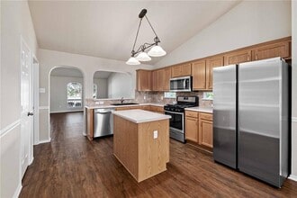 1777 Thompson Trail in Round Rock, TX - Building Photo - Building Photo