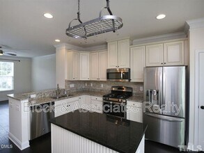 1014 Tender Dr in Apex, NC - Building Photo - Building Photo