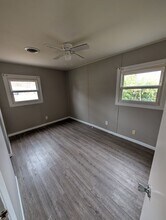 7 Garnet Ct in Springfield, IL - Building Photo - Building Photo