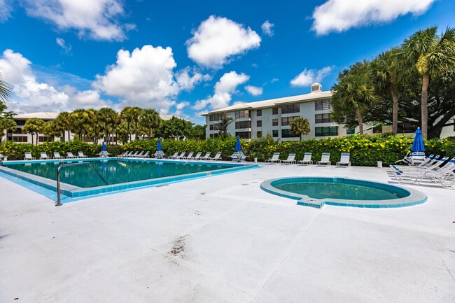 property at 3540 Whitehall Dr