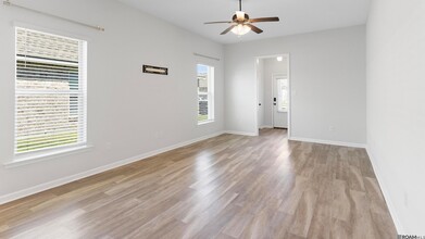 1244 Shadow Blf Dr in Baton Rouge, LA - Building Photo - Building Photo